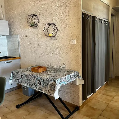 Cardellini 4 アパート *